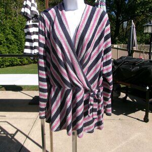 NWT LANE BRYANT GRAY, PINK, NAVY STRIPED TOP 22/24
